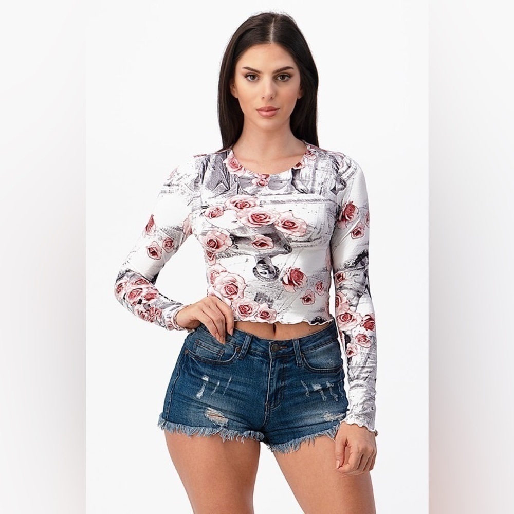 Women’s Bear Dance Roses and Renaissance Statue Long Sleeve Crop Top
